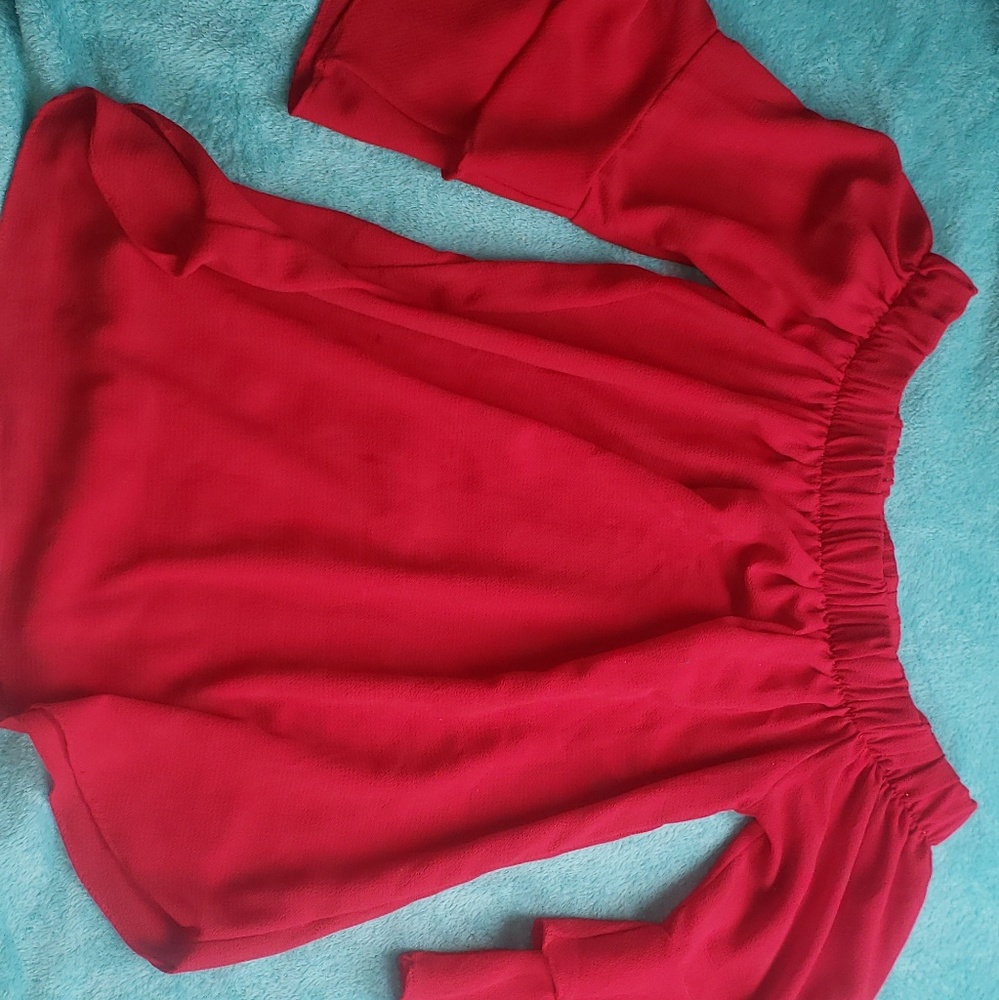 Moa Moa Red Top